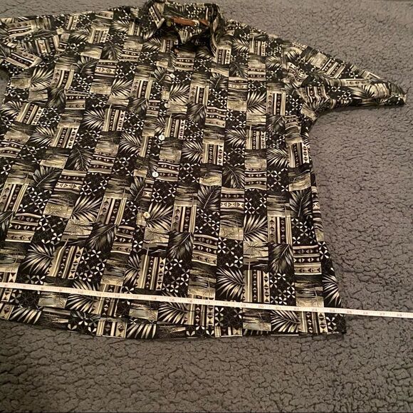 Tori Richard Hawaiian Shirt - Picture 7 of 10